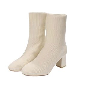 NWOT Slip on socks bootie